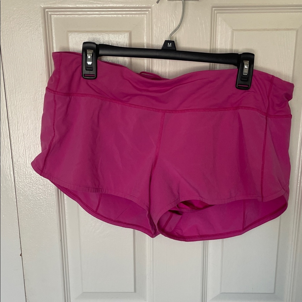 lululemon athletica pink speed up shorts, 2.5 “